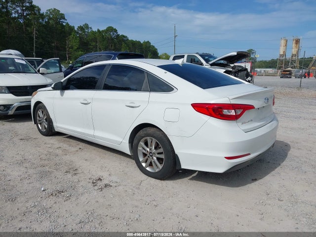 Hyundai SONATA SE 2017 5NPE24AF8HH481348 Image 3