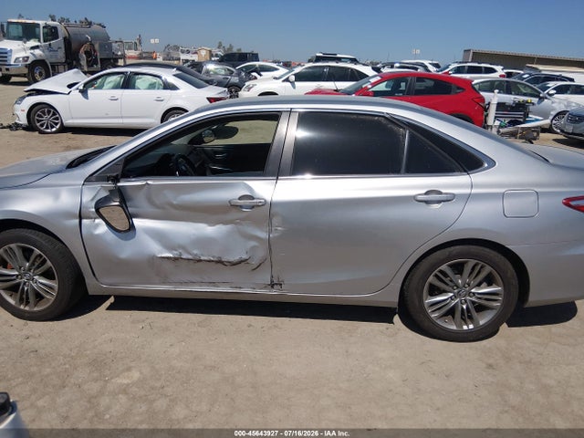 4T1BF1FKXHU378851 Toyota CAMRY SE