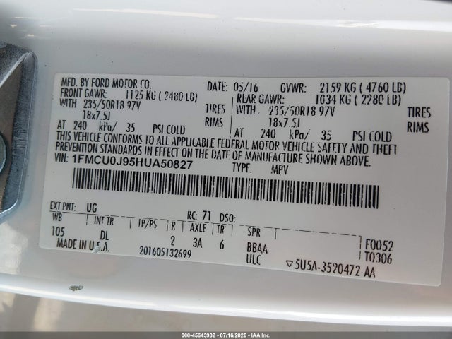 1FMCU0J95HUA50827 Ford Escape Titanium