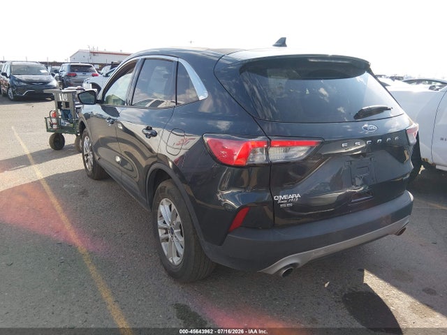 45643962 :رقم المزاد ، 1FMCU9G62NUB23990 vin ، 2022 Ford Escape Se مزاد بيع