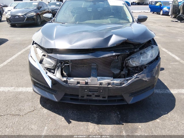 Honda Civic Lx 2018 2HGFC2F53JH565454 Image 6