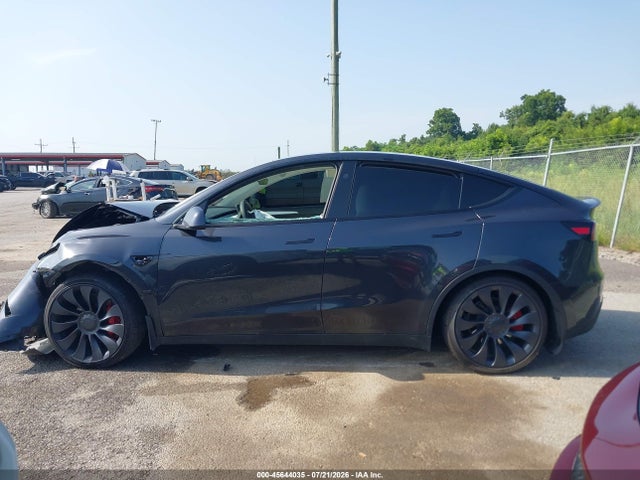 45644035 :رقم المزاد ، 7SAYGDEF0RF052491 vin ، 2024 Tesla Model Y Performance Dual Motor All-wheel Drive مزاد بيع