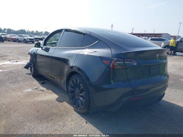 45644035 :رقم المزاد ، 7SAYGDEF0RF052491 vin ، 2024 Tesla Model Y Performance Dual Motor All-wheel Drive مزاد بيع
