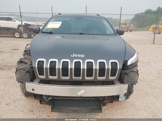 2015 Jeep Cherokee Latitude მანქანა იყიდება აუქციონზე, vin: 1C4PJMCSXFW565619, აუქციონის ნომერი: 45644040