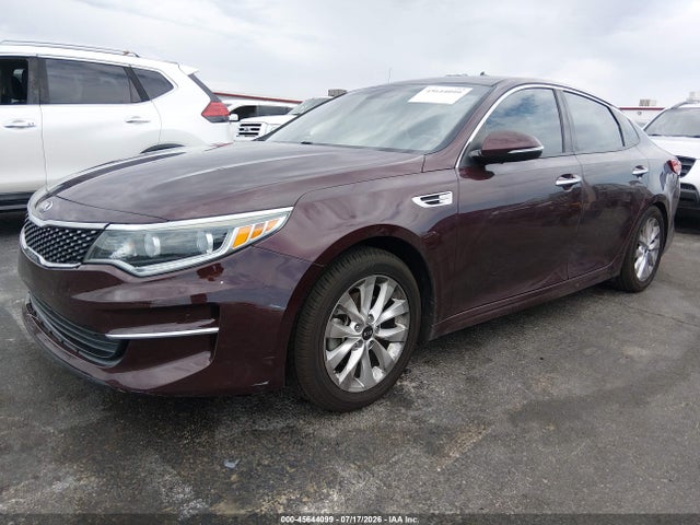 KIA OPTIMA EX 2017 5XXGU4L38HG151596 Image 2