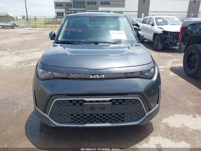 45644110 :رقم المزاد ، KNDJ23AUXP7881227 vin ، 2023 Kia Soul Lx مزاد بيع