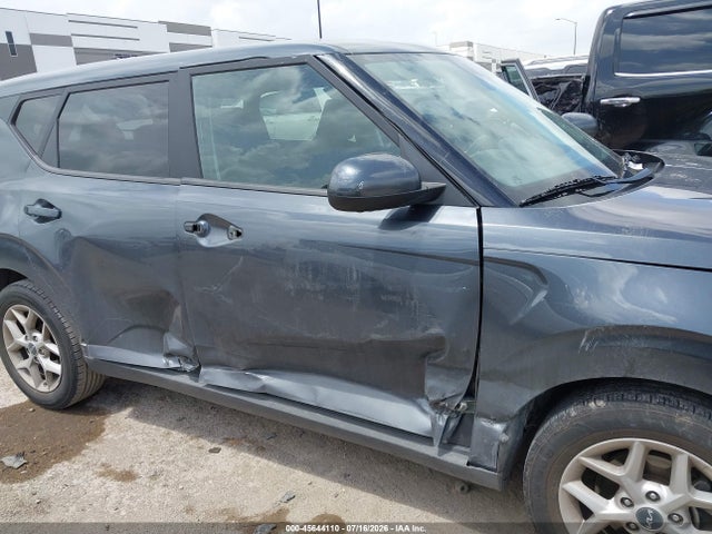 45644110 :رقم المزاد ، KNDJ23AUXP7881227 vin ، 2023 Kia Soul Lx مزاد بيع