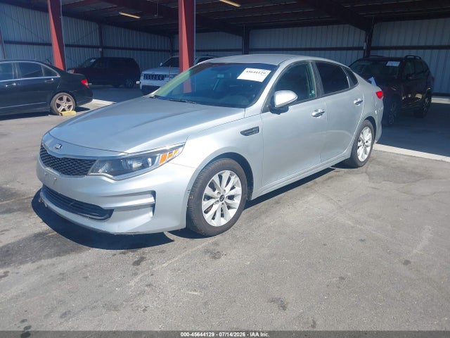 KIA Optima Lx 2016 5XXGT4L32GG066206 Image 2