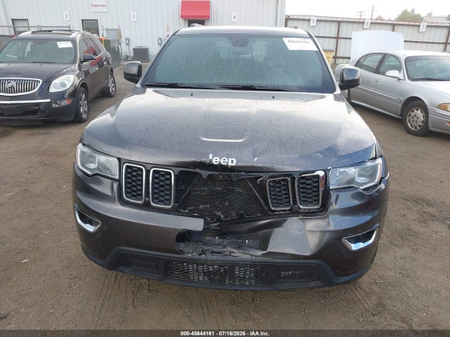 1C4RJFAG8HC688567 Jeep Grand Cherokee Laredo