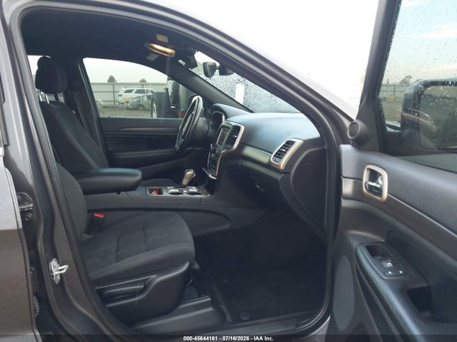 1C4RJFAG8HC688567 Jeep Grand Cherokee Laredo