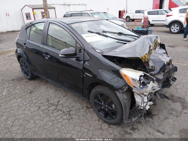 Aukcja sprzedaży 2016 Toyota Prius C Persona Series, vin: JTDKDTB36G1118788, numer aukcji: 45644176