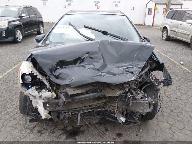 2016 Toyota Prius C Persona Series მანქანა იყიდება აუქციონზე, vin: JTDKDTB36G1118788, აუქციონის ნომერი: 45644176
