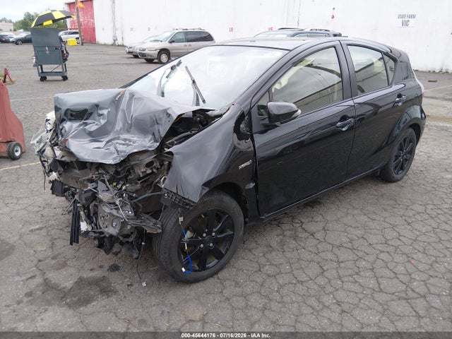 2016 Toyota Prius C Persona Series მანქანა იყიდება აუქციონზე, vin: JTDKDTB36G1118788, აუქციონის ნომერი: 45644176