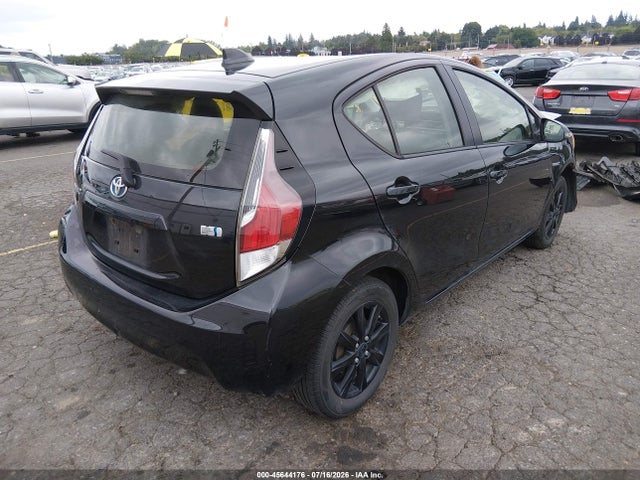 2016 Toyota Prius C Persona Series მანქანა იყიდება აუქციონზე, vin: JTDKDTB36G1118788, აუქციონის ნომერი: 45644176