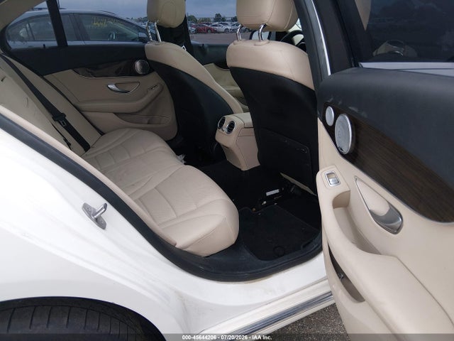 2017 Mercedes-benz C 300 4matic მანქანა იყიდება აუქციონზე, vin: WDDWF4KB8HR282254, აუქციონის ნომერი: 45644206