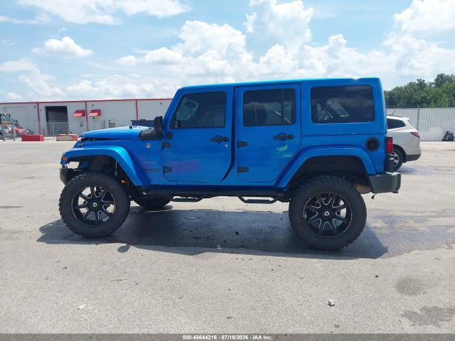 45644216 :رقم المزاد ، 1C4BJWEG9GL301972 vin ، 2016 Jeep Wrangler Unlimited Sahara مزاد بيع