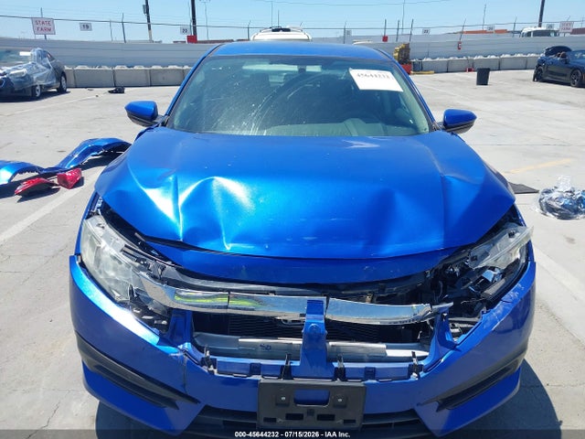 Honda Civic Lx 2018 2HGFC2F50JH558851 Image 16