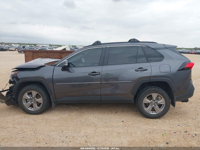 45644262 :رقم المزاد ، 2T3W1RFV9SC303728 vin ، 2025 Toyota Rav4 Xle مزاد بيع