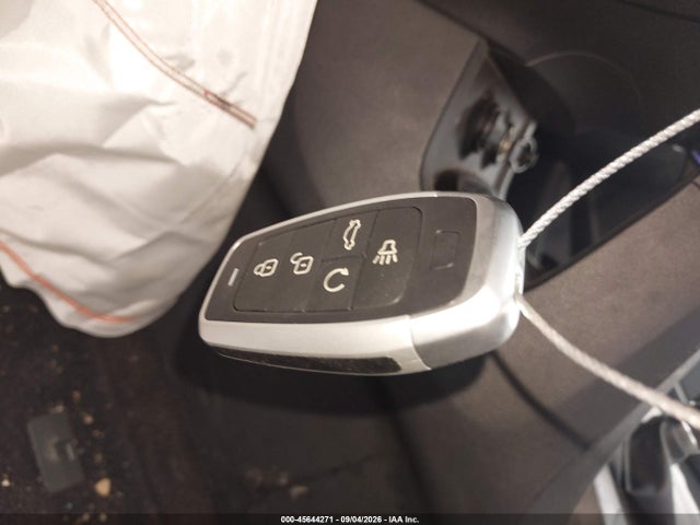 2018 Hyundai Santa Fe Sport 2.4l მანქანა იყიდება აუქციონზე, vin: 5NMZU3LB7JH058425, აუქციონის ნომერი: 45644271
