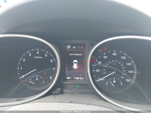 2018 Hyundai Santa Fe Sport 2.4l მანქანა იყიდება აუქციონზე, vin: 5NMZU3LB7JH058425, აუქციონის ნომერი: 45644271