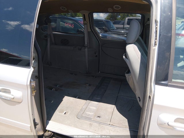 Продажа на аукционе авто 2005 Chrysler Town & Country Lx, vin: 2C4GP44R65R243335, номер лота: 45644310