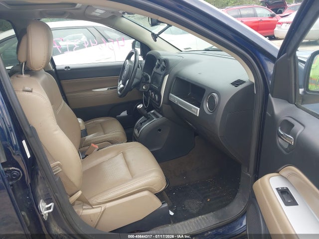 45644317 :رقم المزاد ، 1C4NJDEB4HD112731 vin ، 2017 Jeep Compass High Altitude 4x4 مزاد بيع