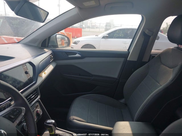 2022 Volkswagen Taos 1.5t Se მანქანა იყიდება აუქციონზე, vin: 3VVYX7B22NM087315, აუქციონის ნომერი: 45644327