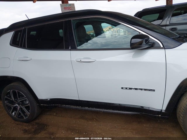 Jeep Compass Limited 4x4 2025 3C4NJDCN6ST615935 Image 13