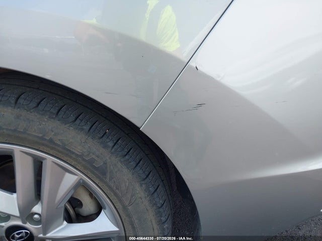 5NPD84LF1LH601006 Hyundai ELANTRA SEL