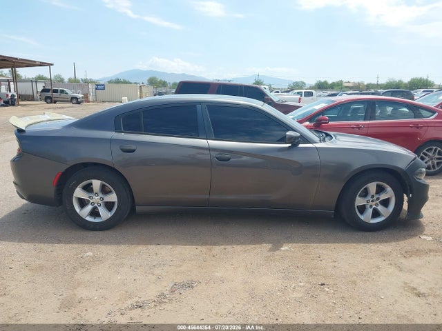 Продаж на аукціоні авто 2015 Dodge Charger Se, vin: 2C3CDXBG4FH752457, номер лоту: 45644354