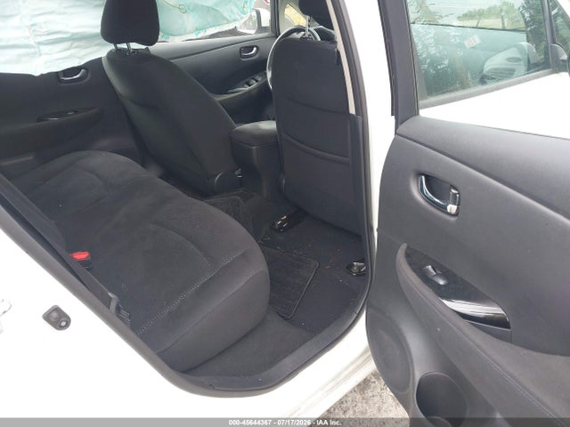 Nissan LEAF SV 2016 1N4BZ0CP9GC311187 Image 8