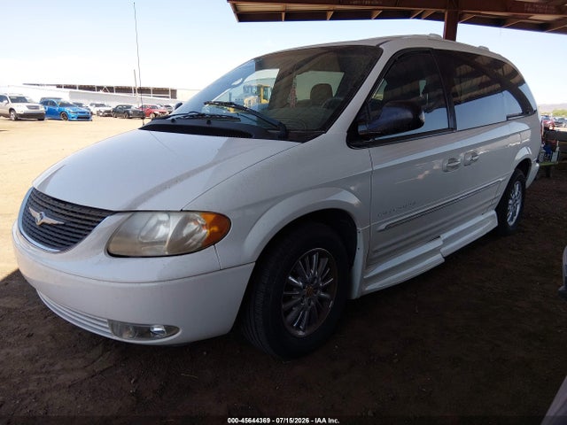 45644369 :رقم المزاد ، 2C8GP64L52R533230 vin ، 2002 Chrysler Town & Country Limited مزاد بيع