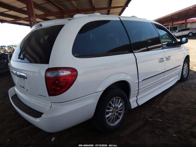 45644369 :رقم المزاد ، 2C8GP64L52R533230 vin ، 2002 Chrysler Town & Country Limited مزاد بيع