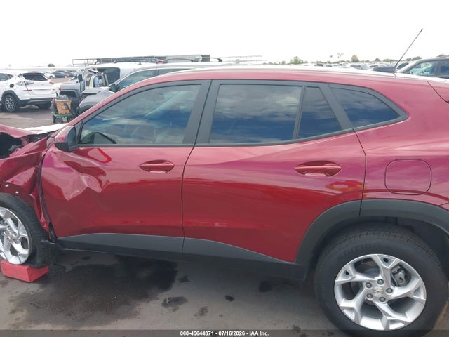 KL77LFEP8SC257694 Chevrolet Trax Fwd Ls