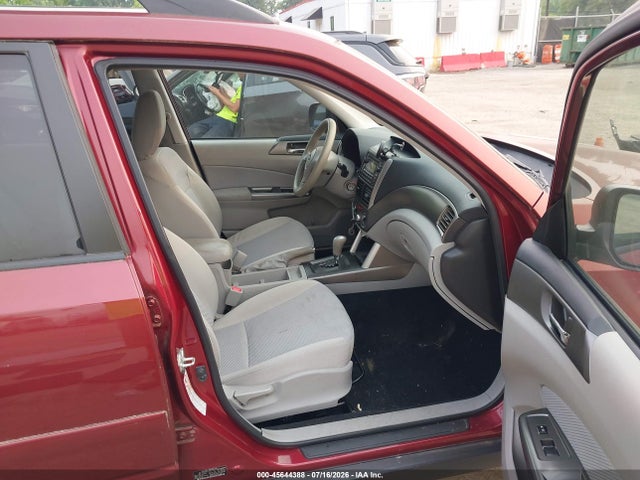 Продаж на аукціоні авто 2011 Subaru Forester 2.5x Premium, vin: JF2SHADC7BH713107, номер лоту: 45644388