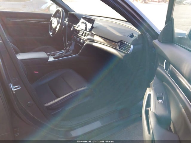 1HGCV1F32JA036274 Honda Accord Sport