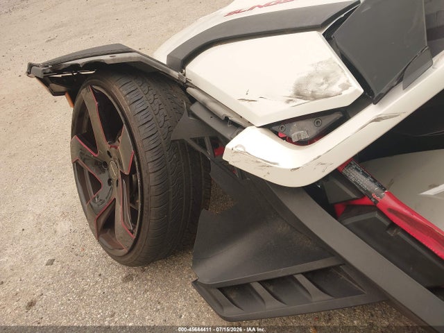 Polaris Slingshot 2016 57XAAPFA0G7113207 Image 6