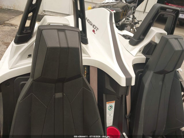 Polaris Slingshot 2016 57XAAPFA0G7113207 Image 8
