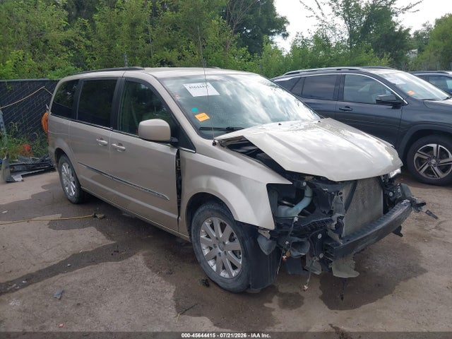 45644415 :رقم المزاد ، 2C4RC1BG2CR237615 vin ، 2012 Chrysler Town & Country Touring مزاد بيع