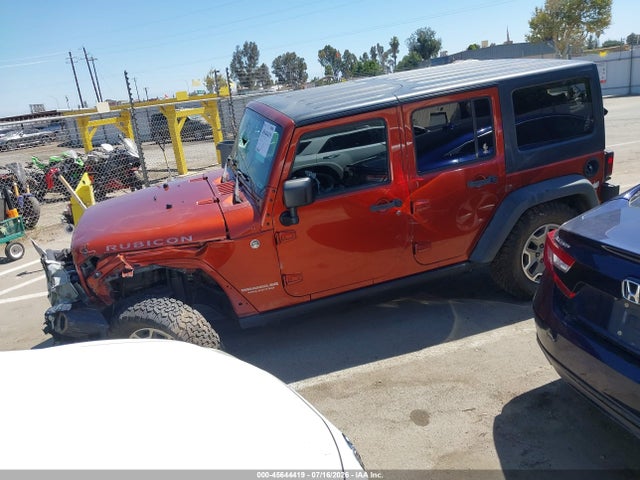 1C4BJWFG0EL303363 Jeep Wrangler Unlimited Rubicon