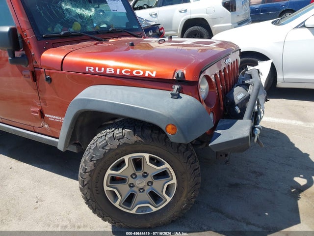 1C4BJWFG0EL303363 Jeep Wrangler Unlimited Rubicon