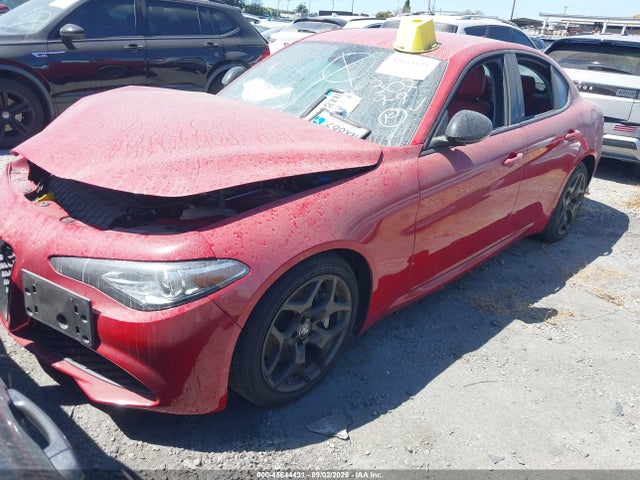 Alfa Romeo Giulia Rwd 2021 ZARFAMAN0M7639037 Image 2