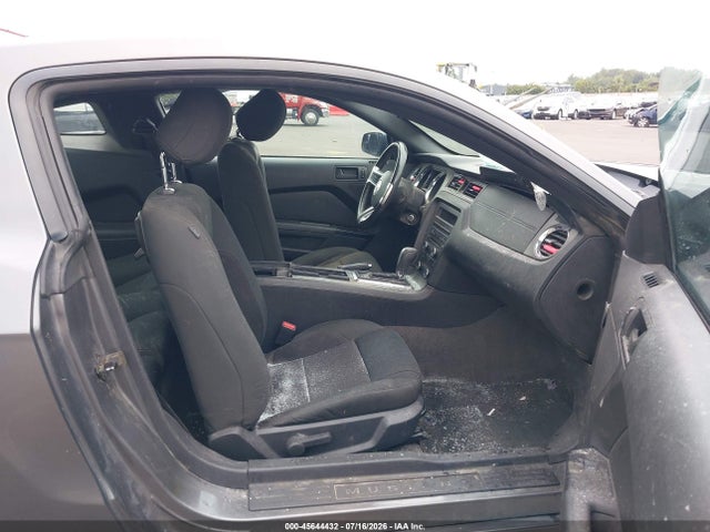 1ZVBP8AM9E5312572 Ford Mustang V6