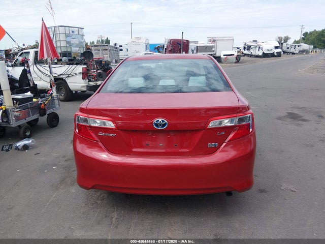 4T1BD1FK2EU129347 Toyota Camry Hybrid Le