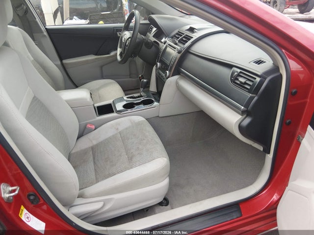 4T1BD1FK2EU129347 Toyota Camry Hybrid Le