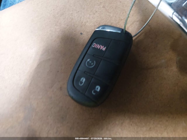 ZACCJABB9JPG75176 Jeep Renegade Latitude Fwd