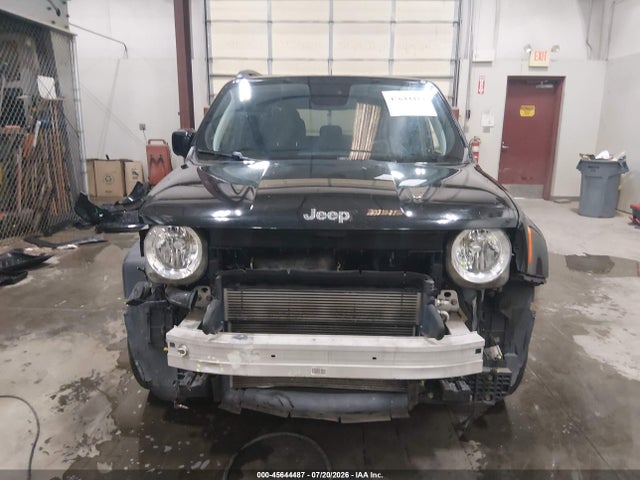 ZACCJABB9JPG75176 Jeep Renegade Latitude Fwd