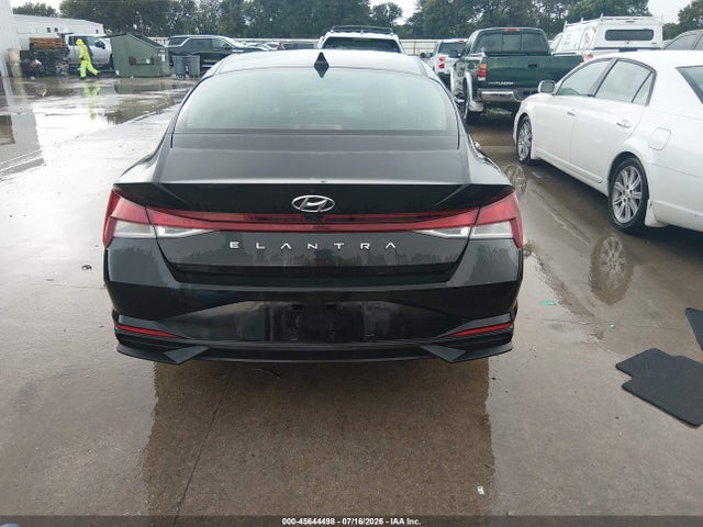 Продажа на аукционе авто 2023 Hyundai Elantra Sel, vin: 5NPLS4AG5PH097073, номер лота: 45644498