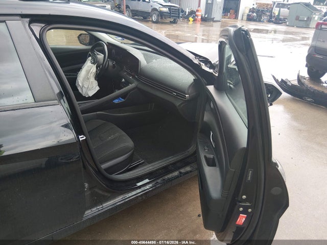 Продажа на аукционе авто 2023 Hyundai Elantra Sel, vin: 5NPLS4AG5PH097073, номер лота: 45644498