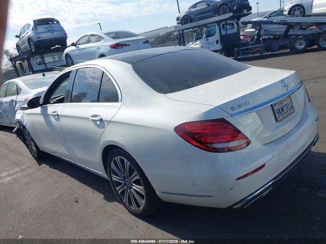 WDDZF4JB5KA608502 Mercedes-Benz E 300
